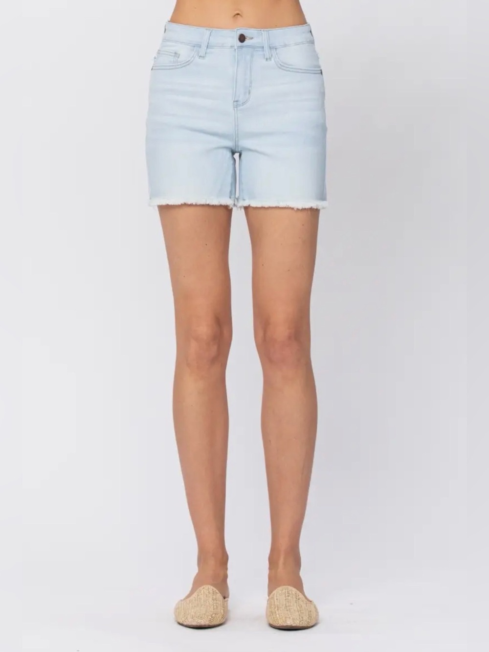 Judy Blue Hi-Waist Bleach Light Cut Off Shorts XL NWT Light Wash Stretch Denim